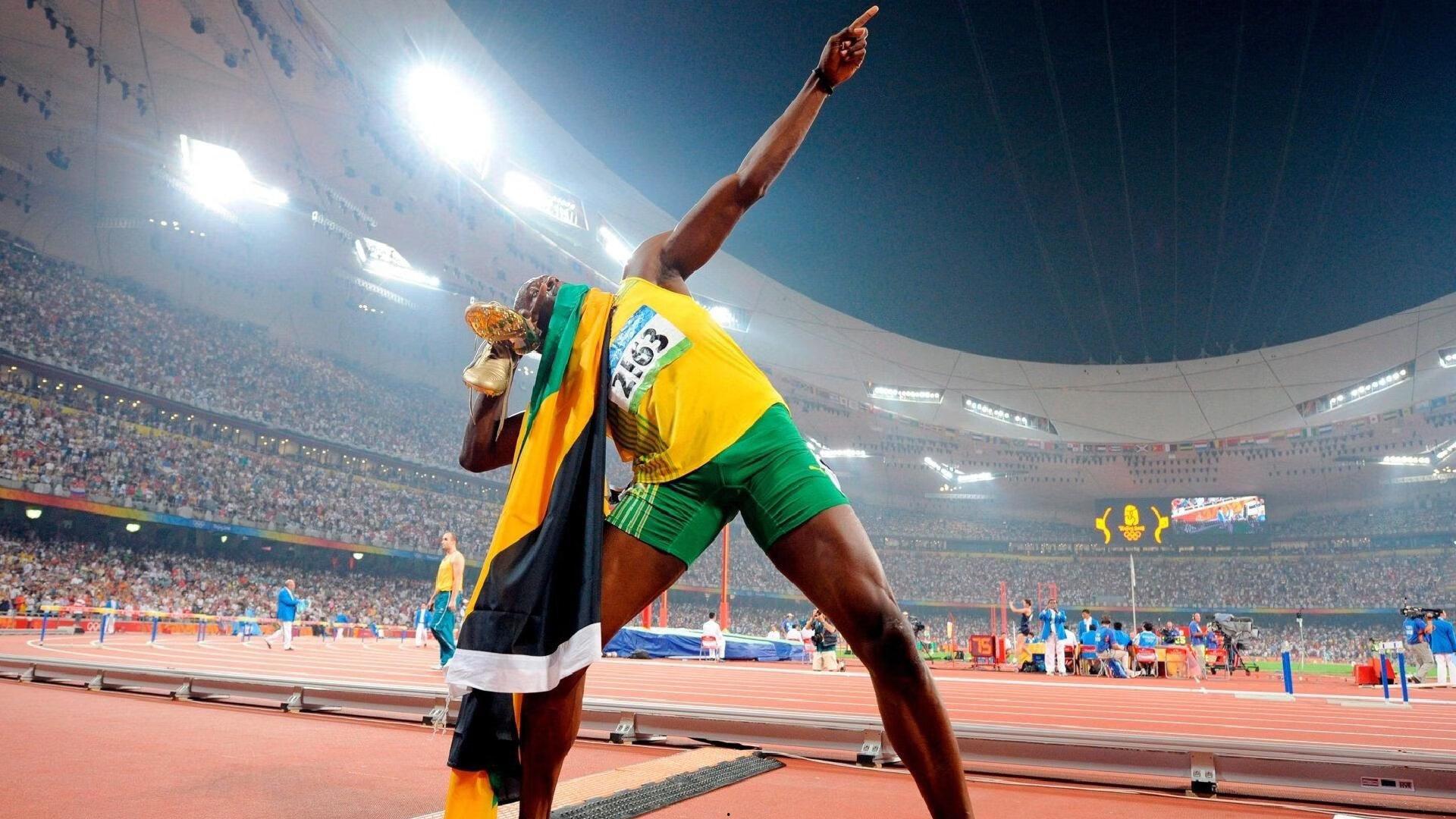 核心缺阵，北欧风暴再起！丹麦队展现更凶悍、更美丽的团队足球