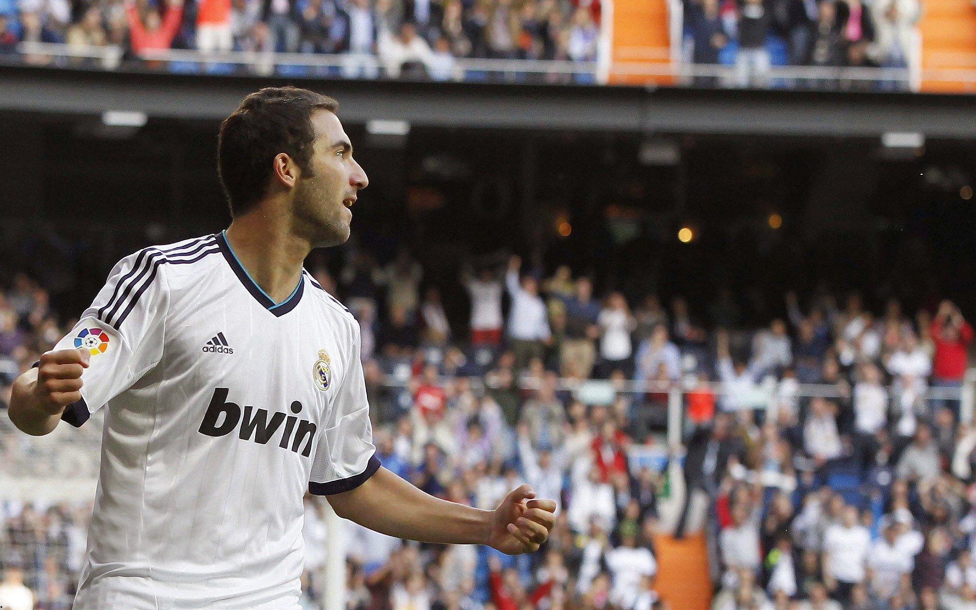 传奇延续!梅西与巴萨达成原则性协议,五年新约铸就足坛不朽篇章